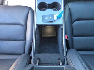 2024 Tesla Model Y Performance Dual Motor All-Wheel Drive