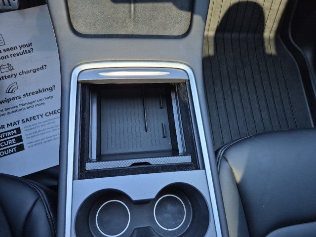 2024 Tesla Model Y Performance Dual Motor All-Wheel Drive