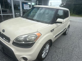 2013 Kia Soul Base