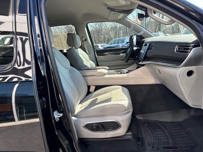 2022 Jeep Wagoneer Series III