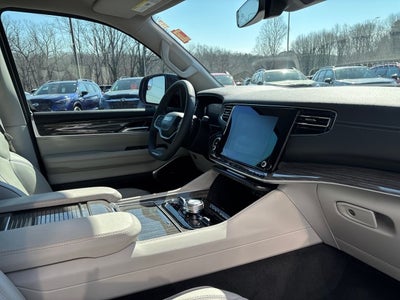 2022 Jeep Wagoneer Series III