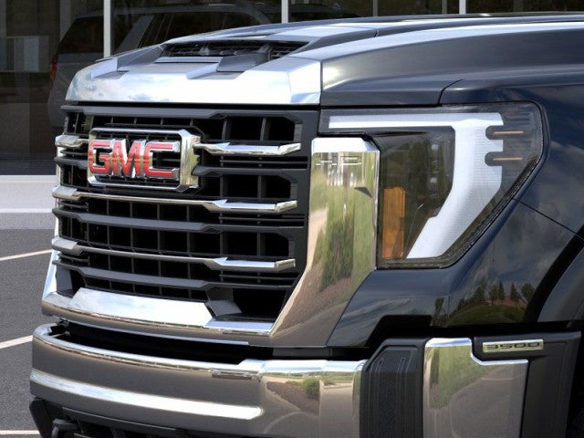 2025 GMC Sierra 3500 HD Chassis Cab Pro