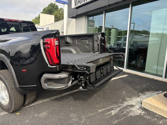 2026 GMC Sierra 3500 HD SLT DRW
