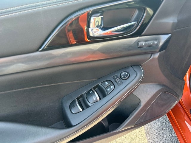 2021 Nissan Maxima Platinum