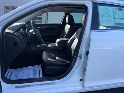 2018 Chrysler 300 Limited