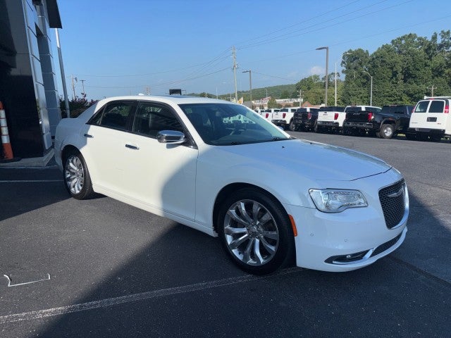 2018 Chrysler 300 Limited