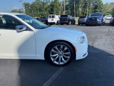 2018 Chrysler 300 Limited