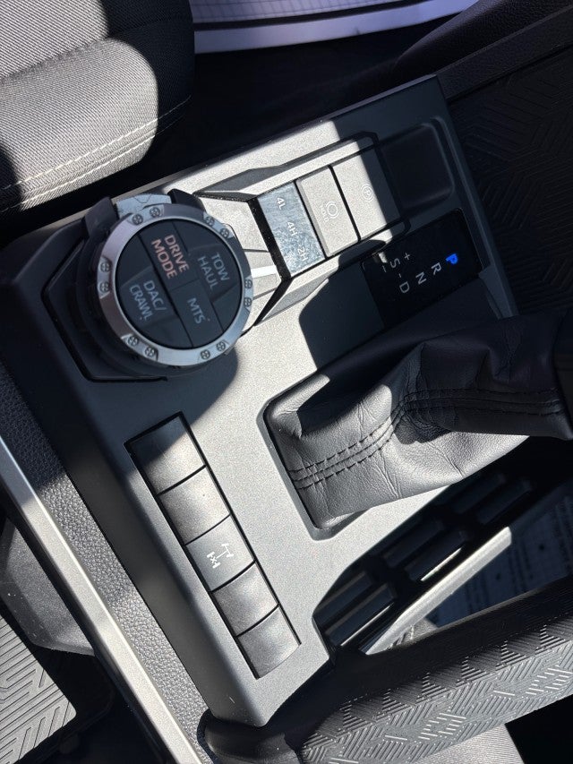 2024 Toyota Tacoma 4WD SR5