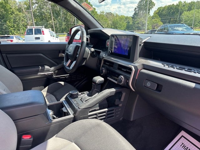 2024 Toyota Tacoma 4WD SR5