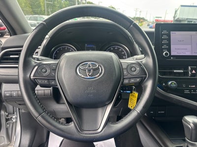 2022 Toyota Camry SE
