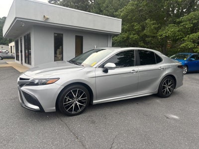 2023 Toyota Camry SE