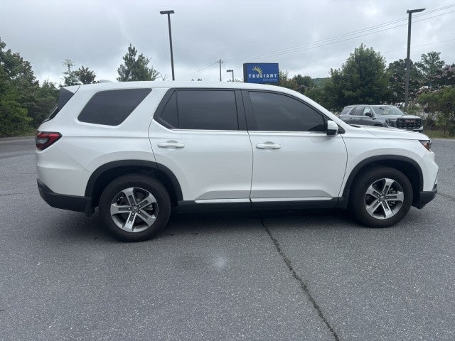 2024 Honda Pilot EX-L 8 Passenger