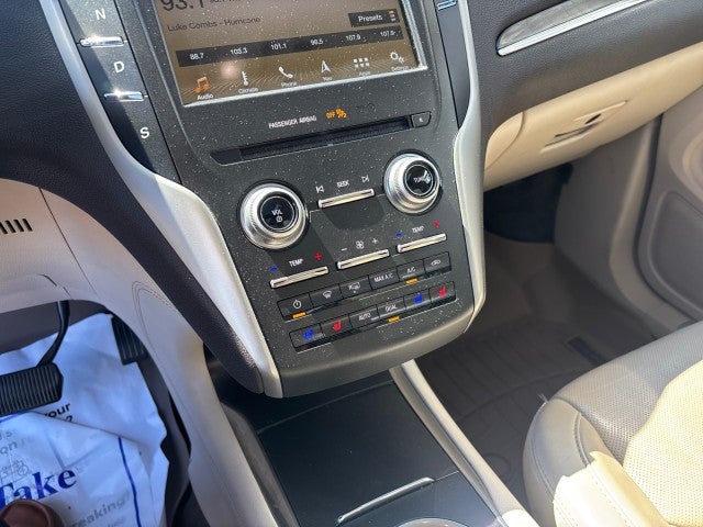 2017 Lincoln MKC Reserve