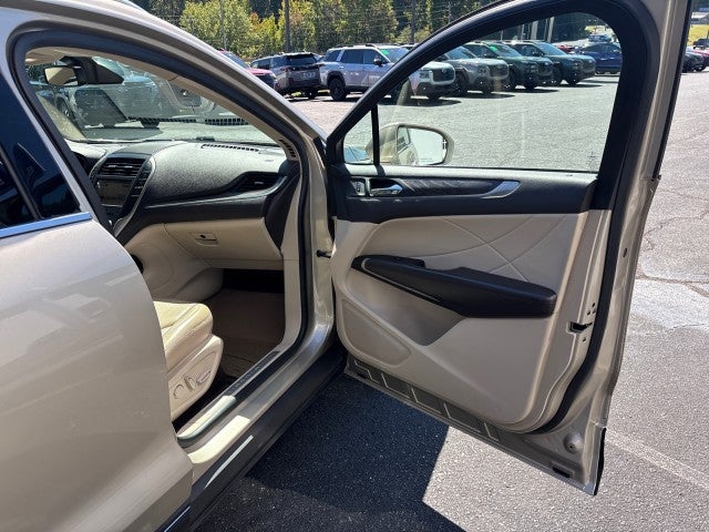 2017 Lincoln MKC Reserve