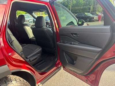 2024 Nissan Pathfinder Rock Creek