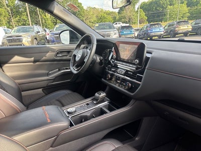 2024 Nissan Pathfinder Rock Creek