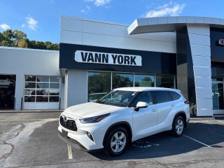 2023 Toyota Highlander L