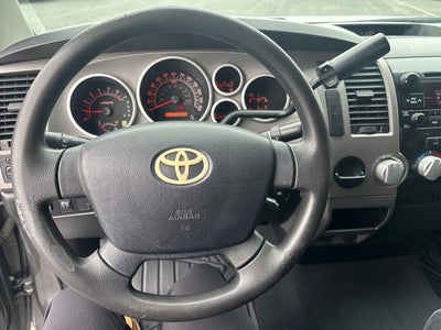 2011 Toyota Tundra 2WD Truck CREW 2WD V8 5.7 G