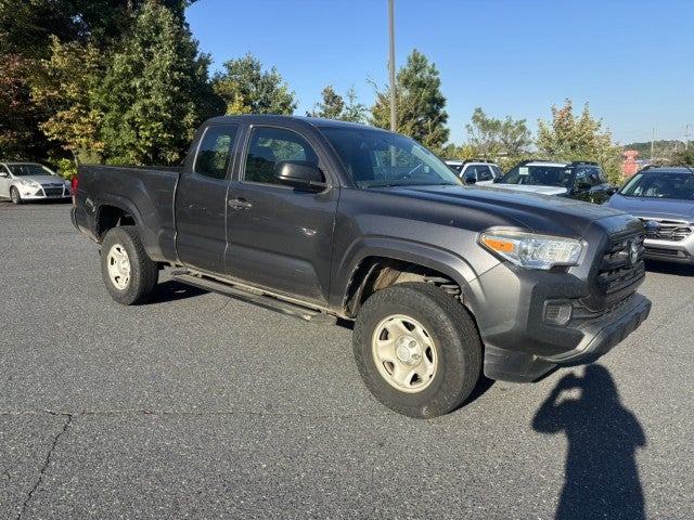 2016 Toyota Tacoma SR
