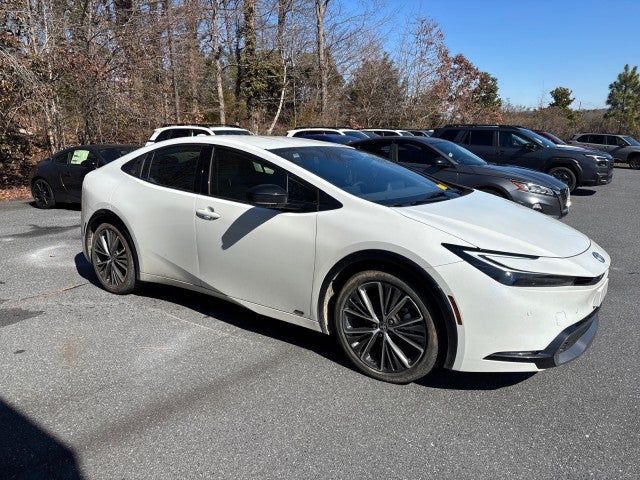 2024 Toyota Prius LE