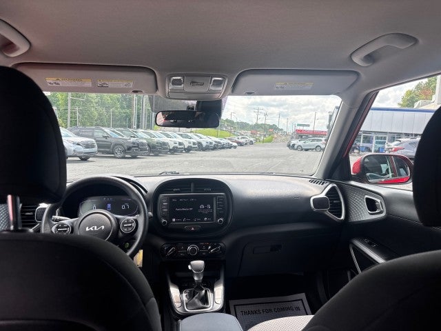 2024 Kia Soul LX