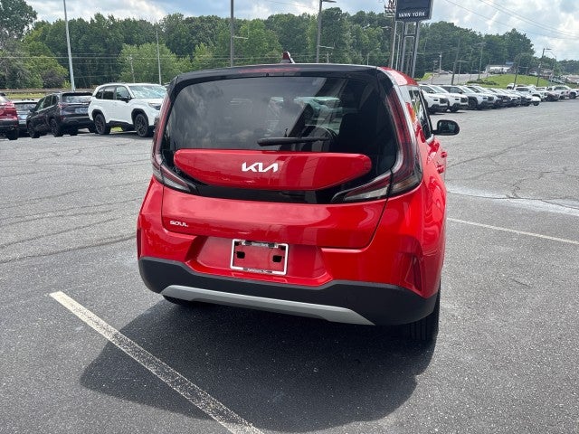 2024 Kia Soul LX