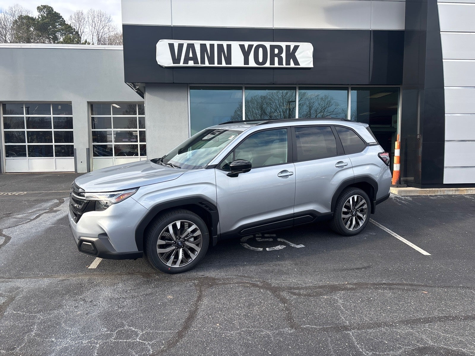 2026 Subaru FORESTER Touring