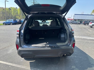 2026 Subaru FORESTER Premium Hybrid