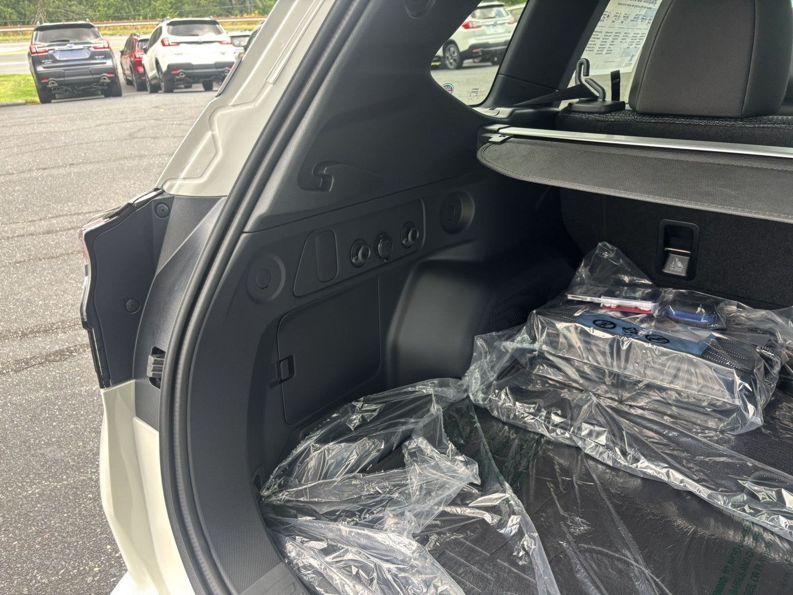2026 Subaru FORESTER Premium Hybrid