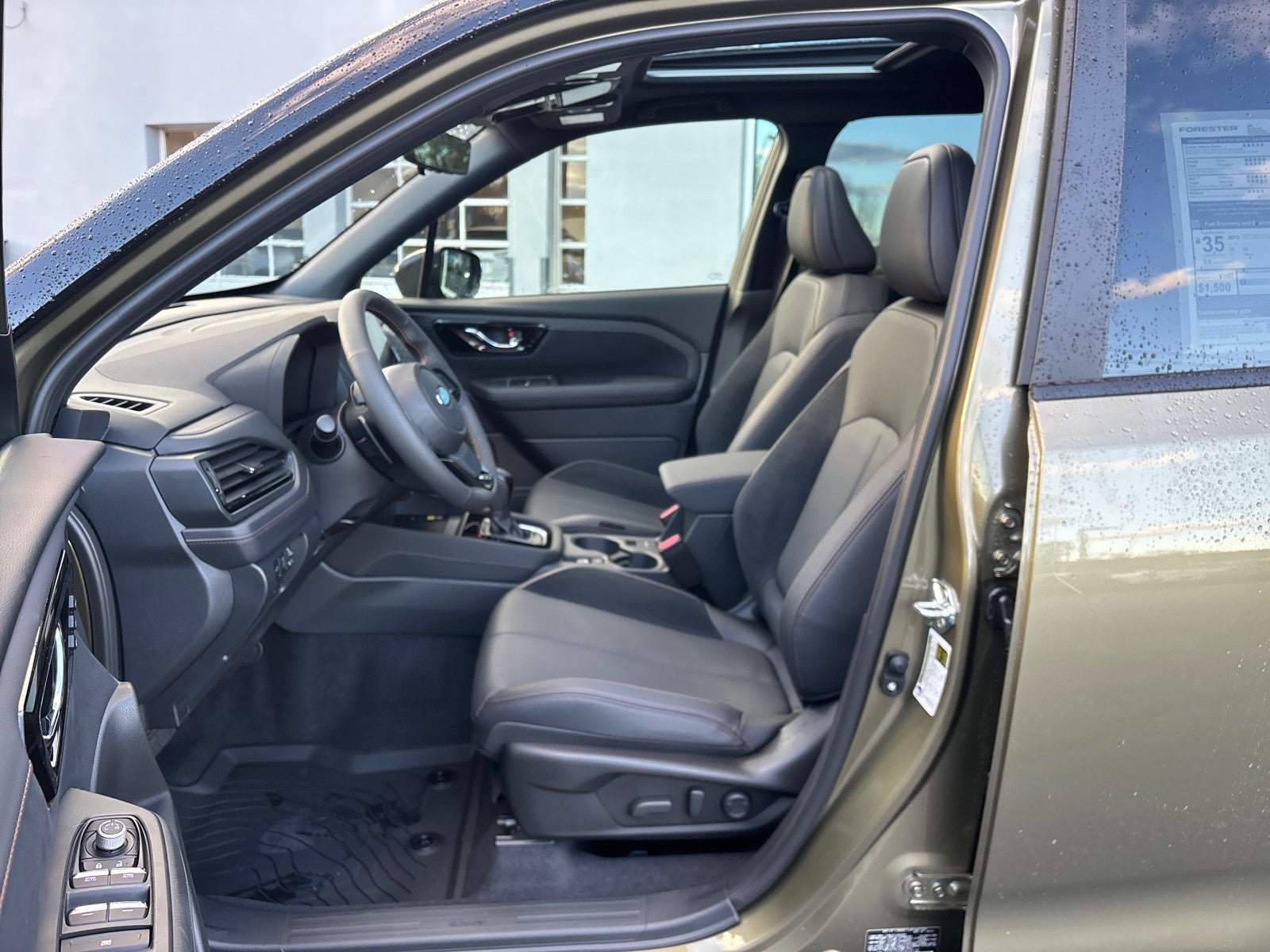 2025 Subaru FORESTER Touring Hybrid