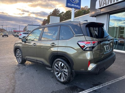 2025 Subaru FORESTER Touring Hybrid