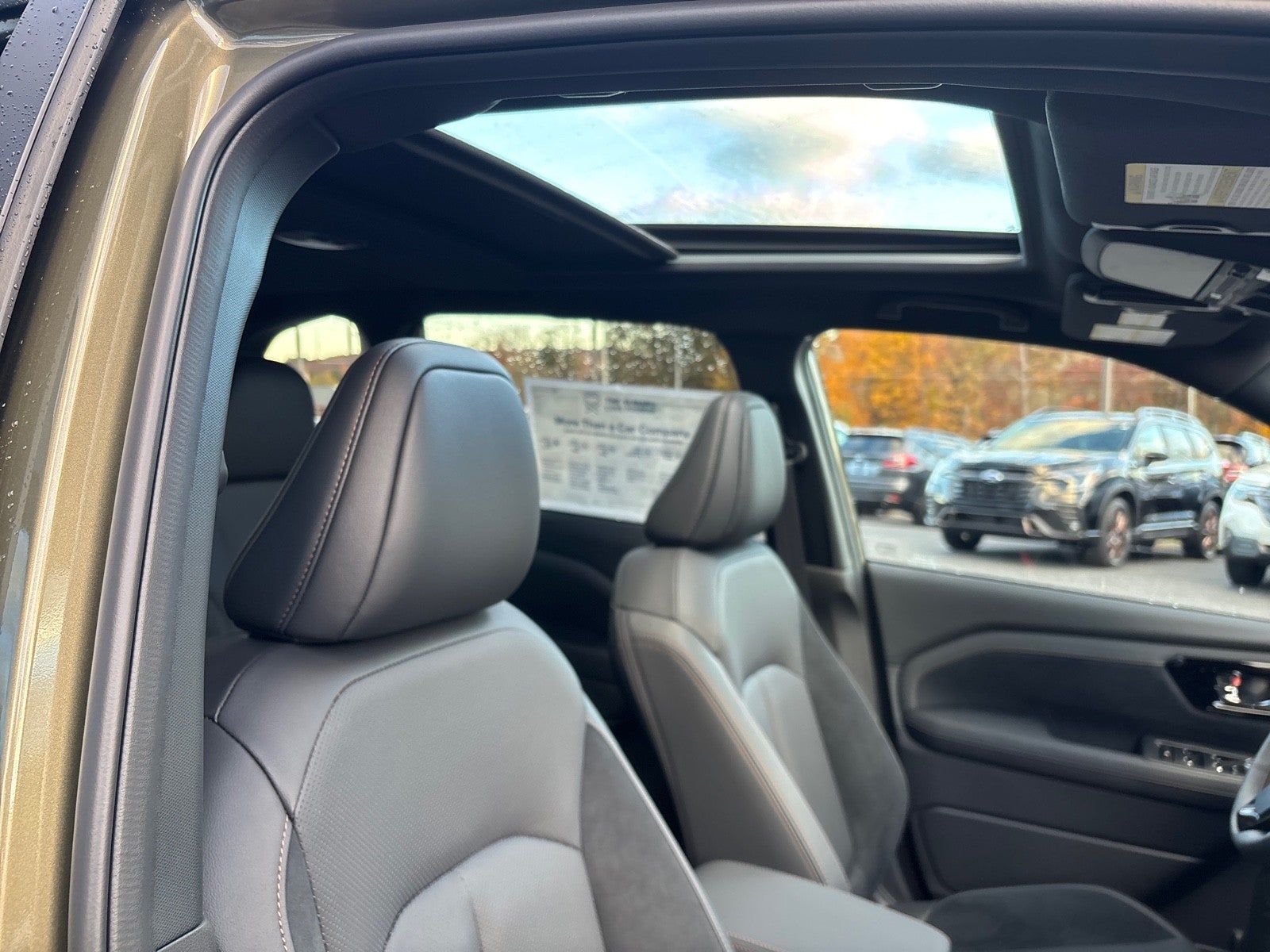 2025 Subaru FORESTER Touring Hybrid