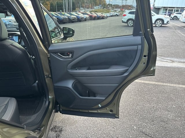 2025 Subaru FORESTER Touring Hybrid