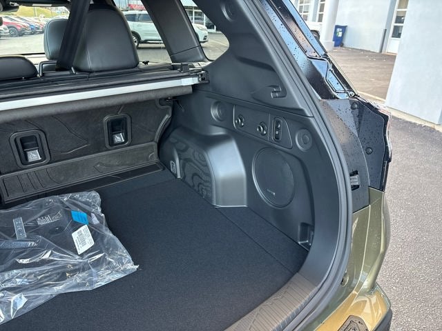 2025 Subaru FORESTER Touring Hybrid