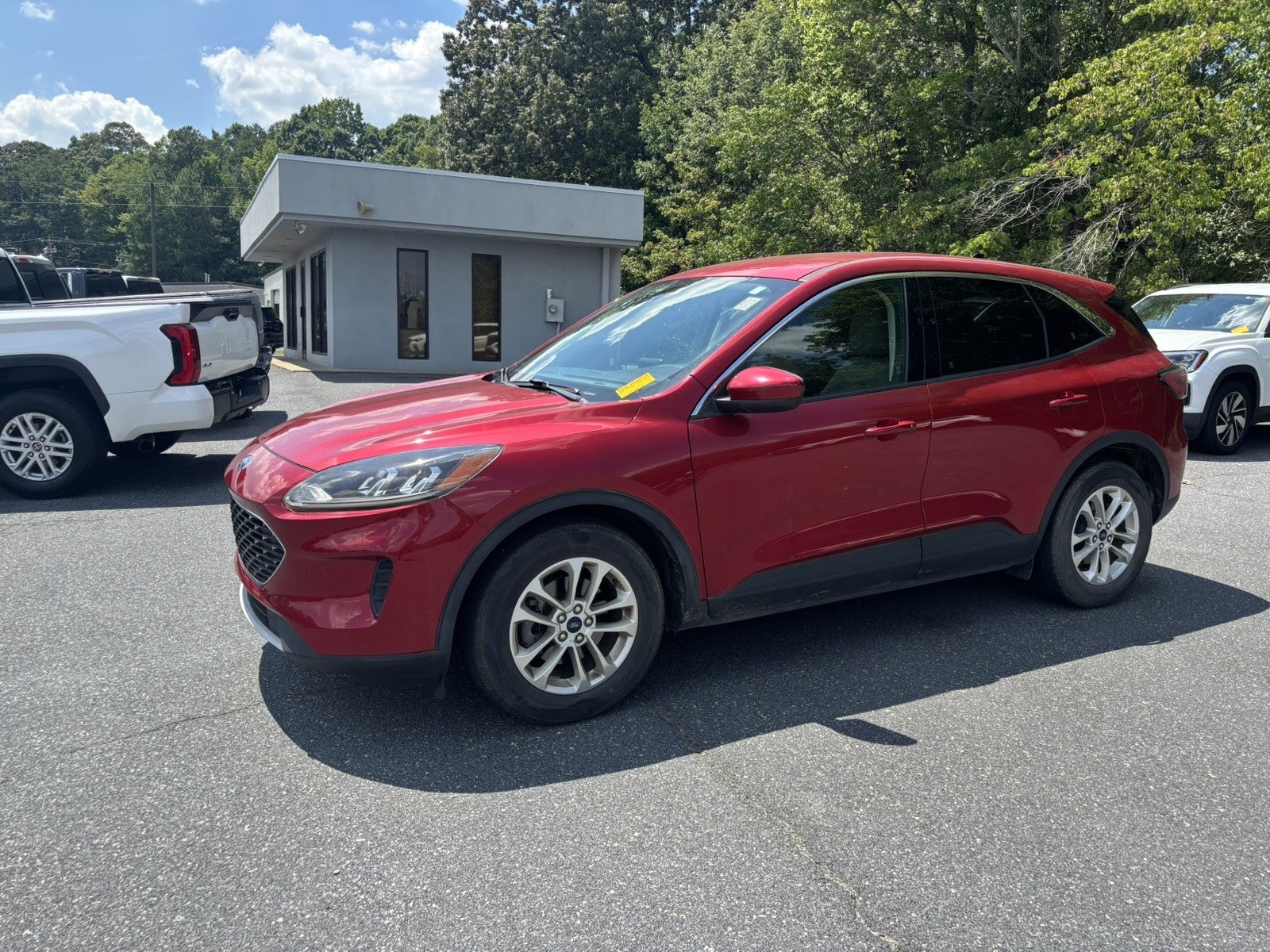 2020 Ford Escape SE