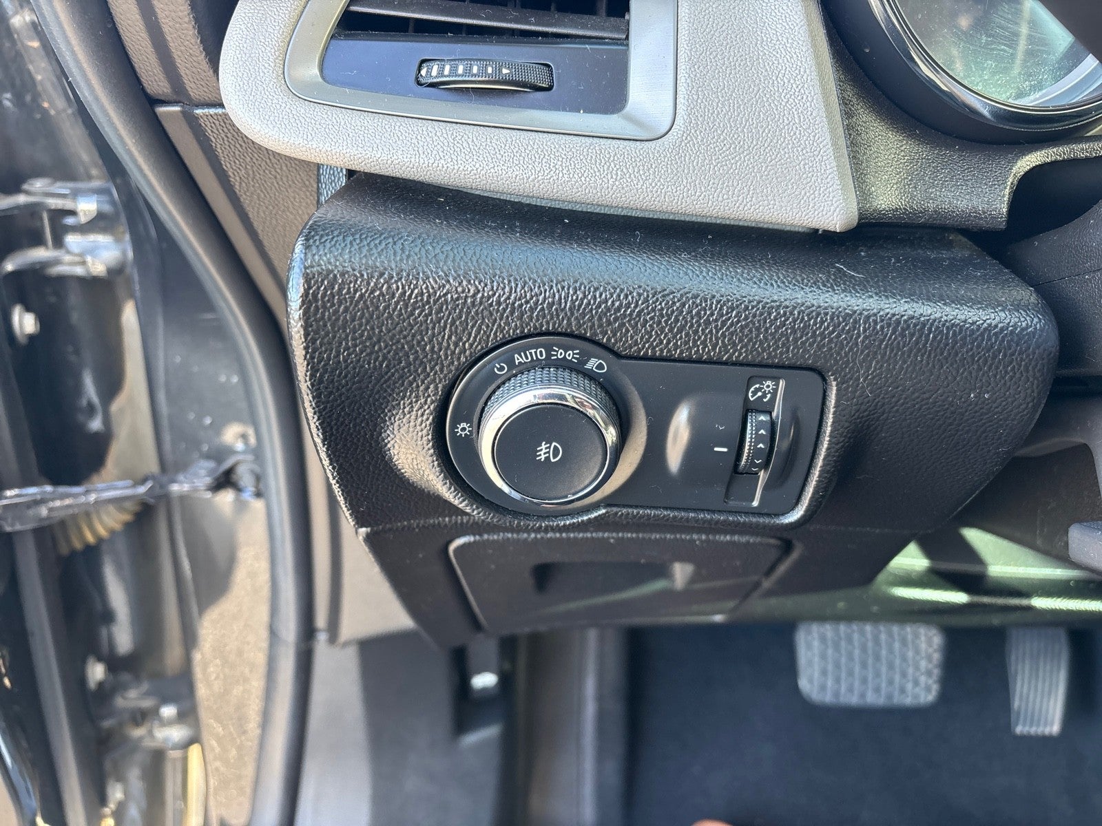 2014 Buick Verano 4dr Sdn