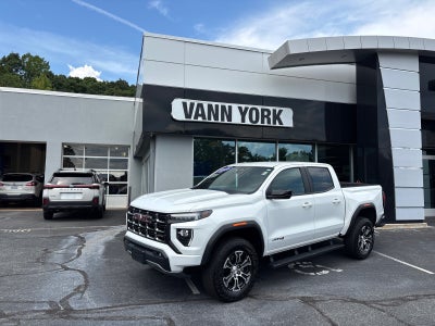 2025 GMC Canyon 4WD AT4