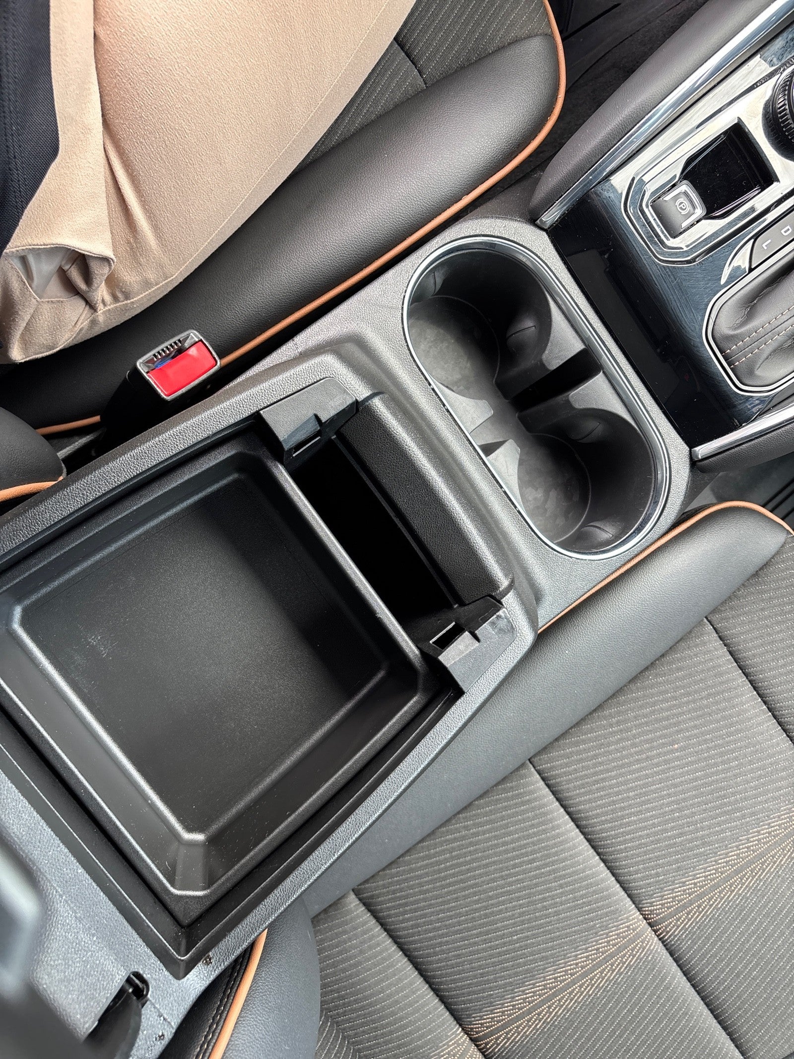 2025 GMC Canyon 4WD AT4
