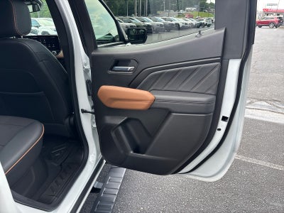 2025 GMC Canyon 4WD AT4