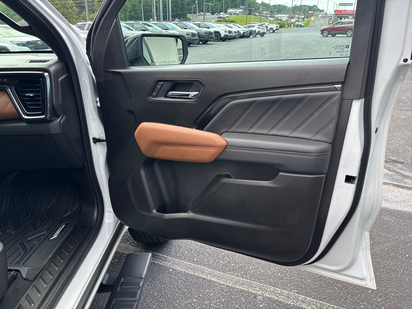 2025 GMC Canyon 4WD AT4