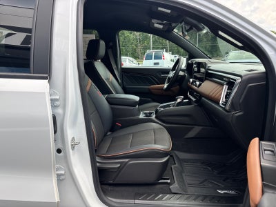 2025 GMC Canyon 4WD AT4