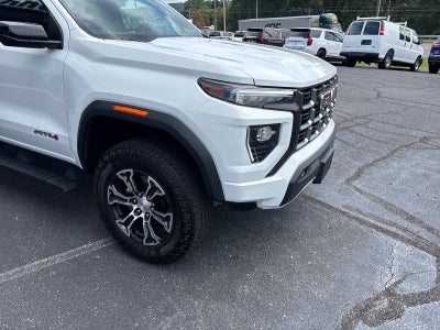 2025 GMC Canyon 4WD AT4