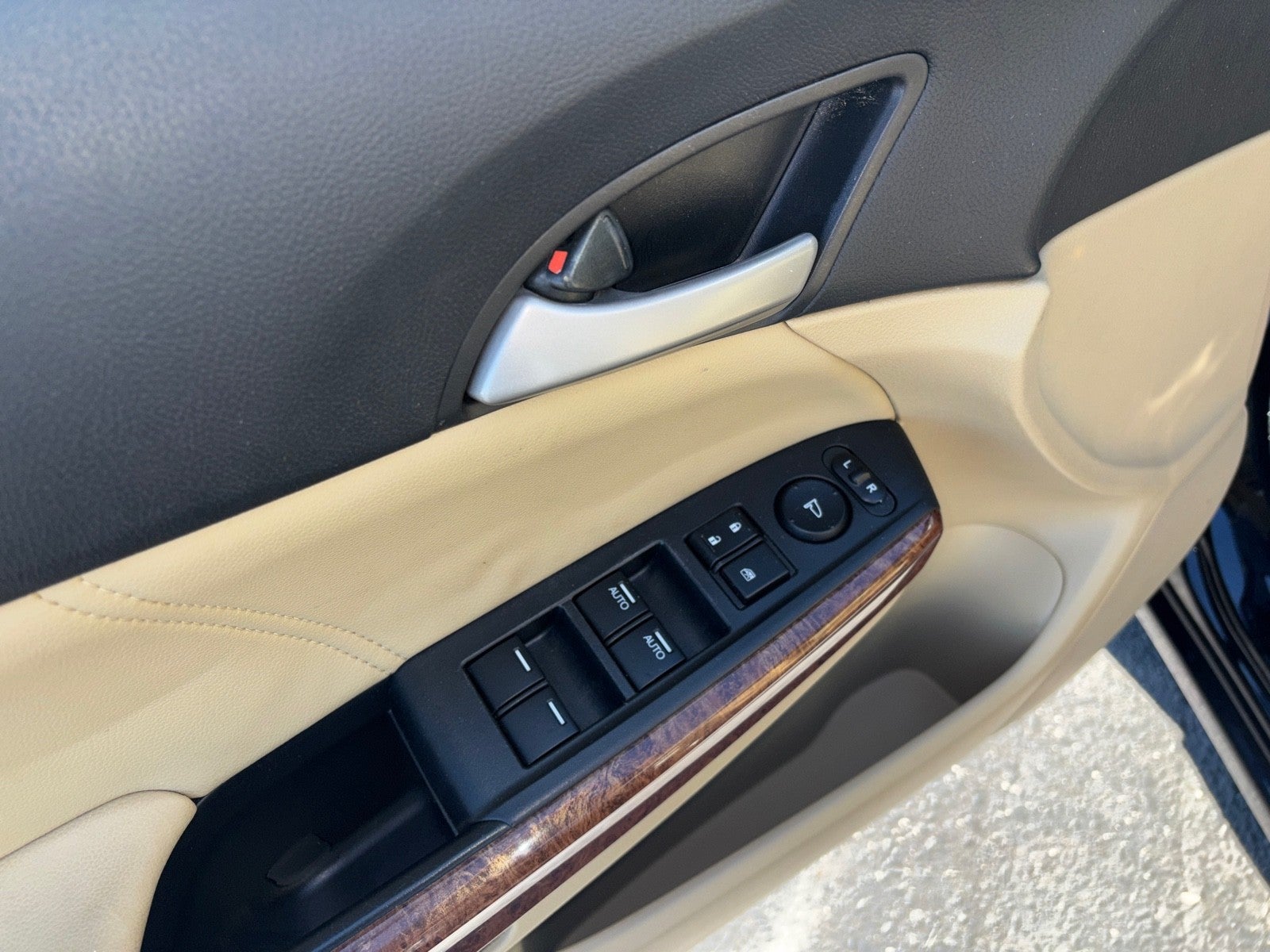 2011 Honda Accord Sdn EX-L