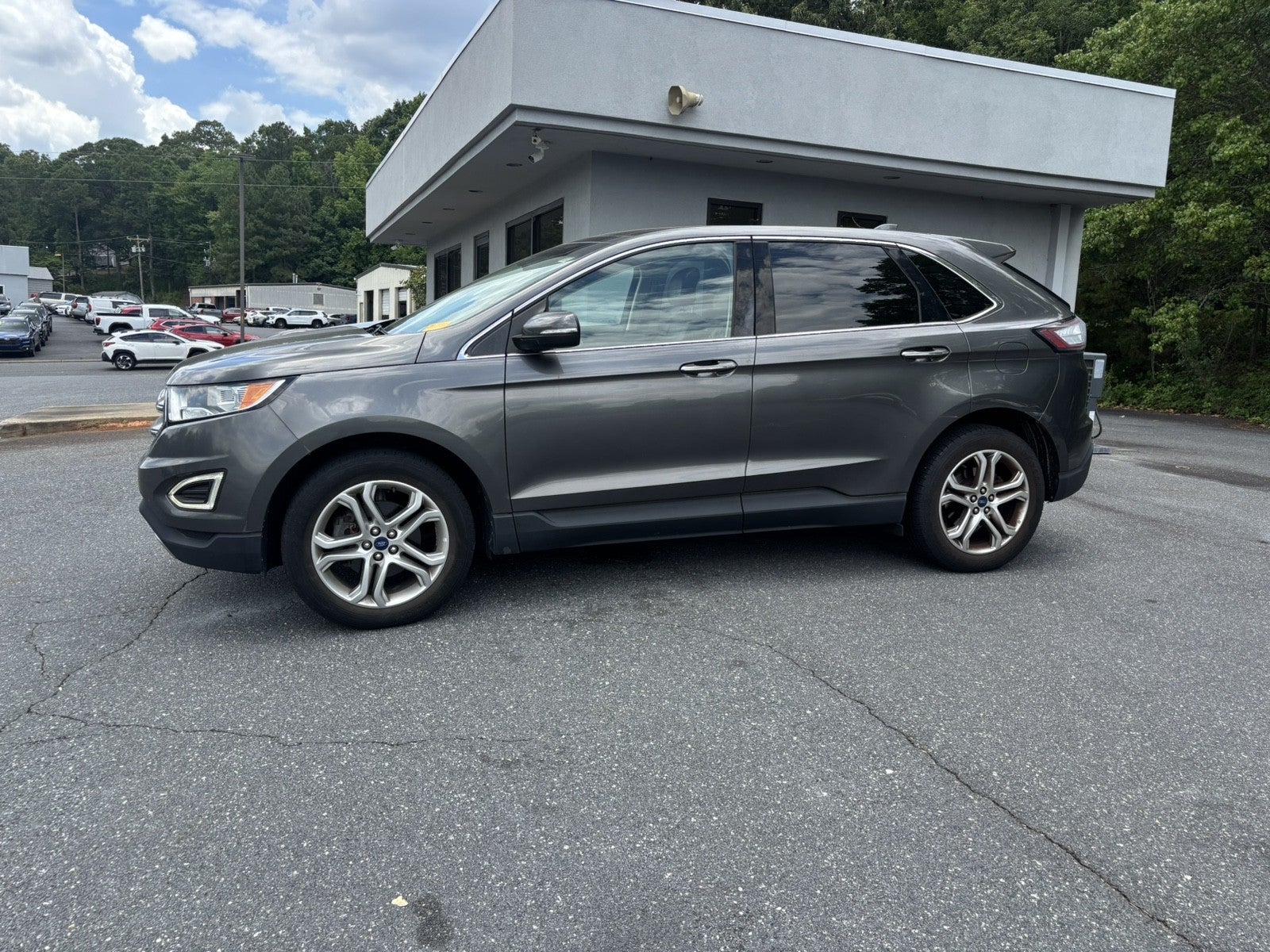 2017 Ford Edge Titanium