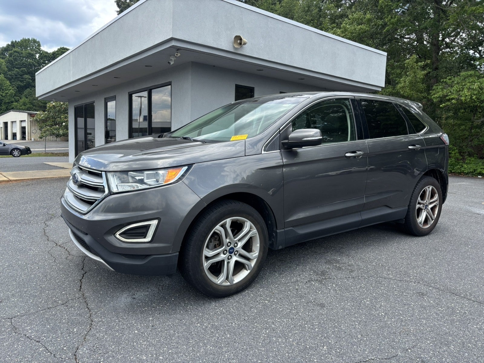 2017 Ford Edge Titanium