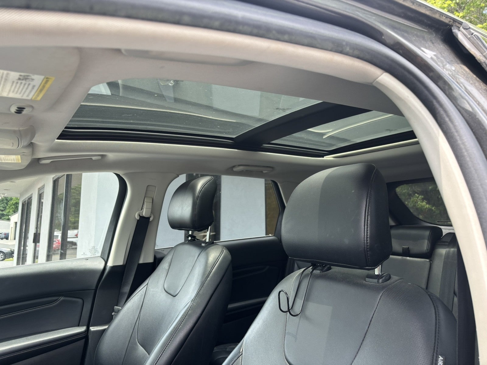 2017 Ford Edge Titanium