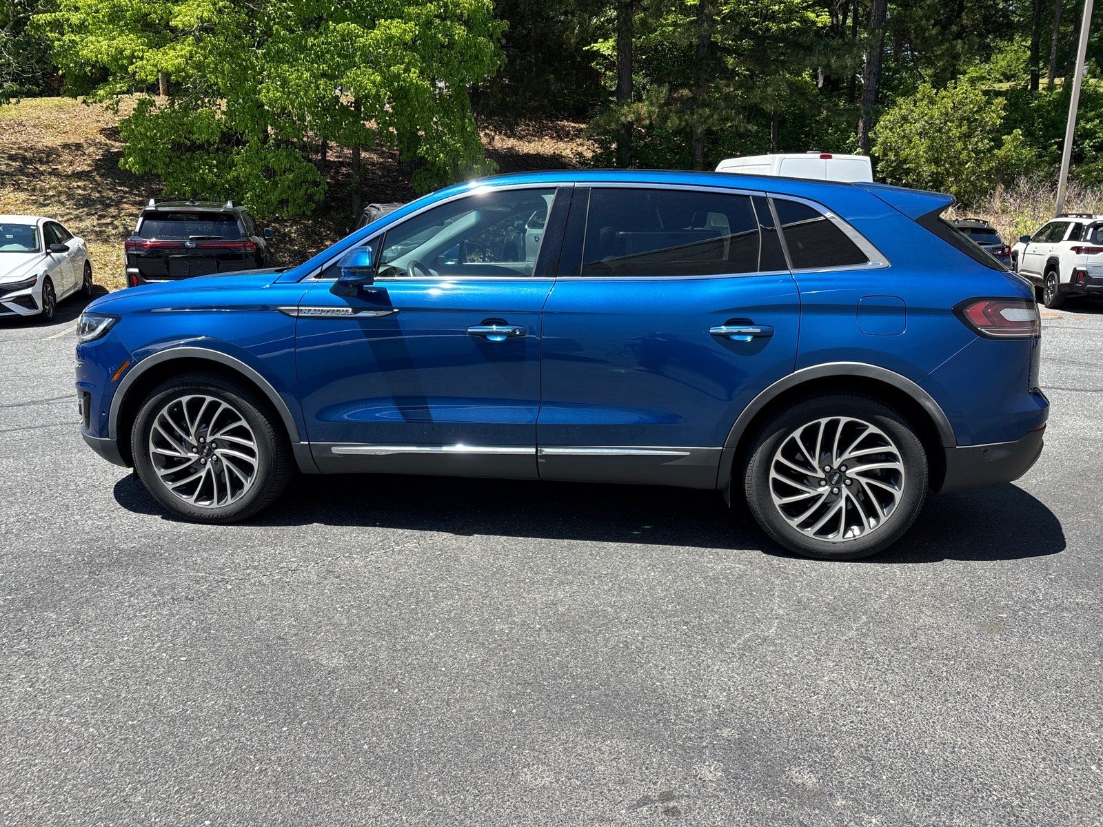 2020 Lincoln Nautilus Reserve
