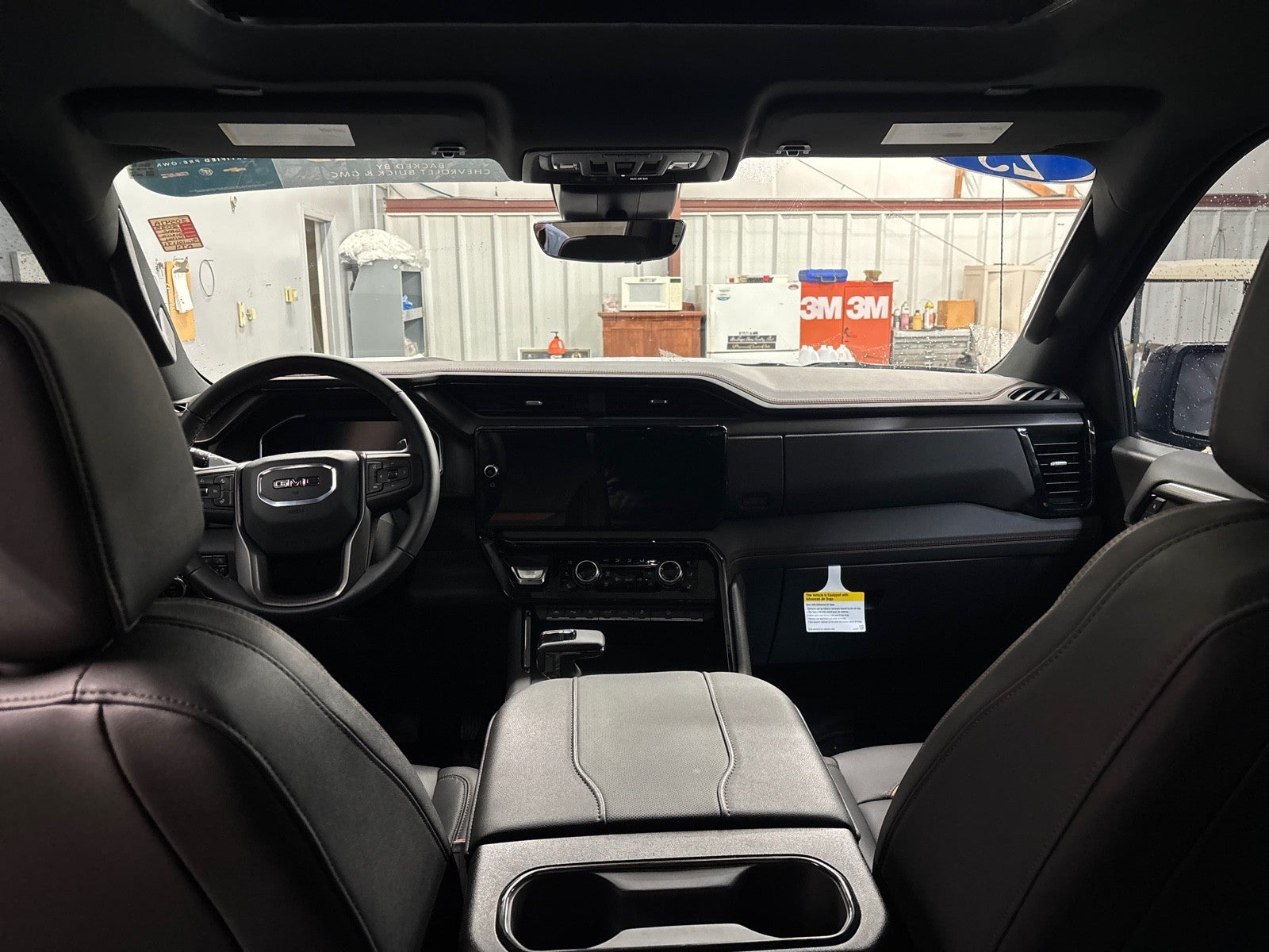 2025 GMC Sierra 1500 AT4