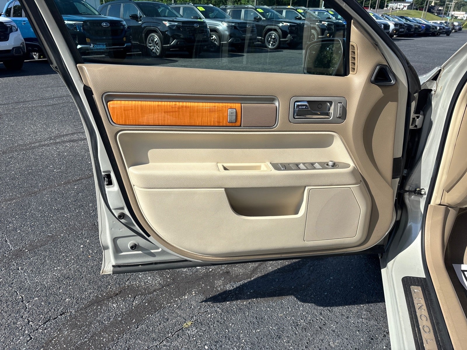 2008 Lincoln MKZ 4dr Sdn FWD