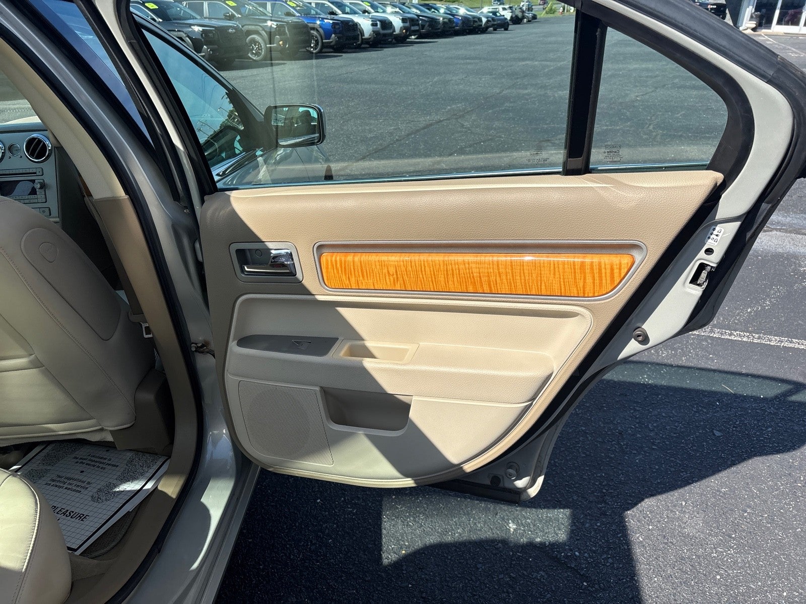 2008 Lincoln MKZ 4dr Sdn FWD